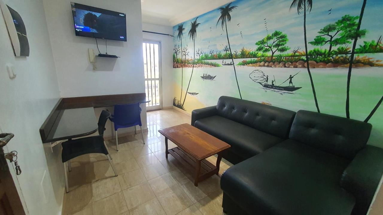 Bricos Appartement Sud Foire Dakar Extérieur photo